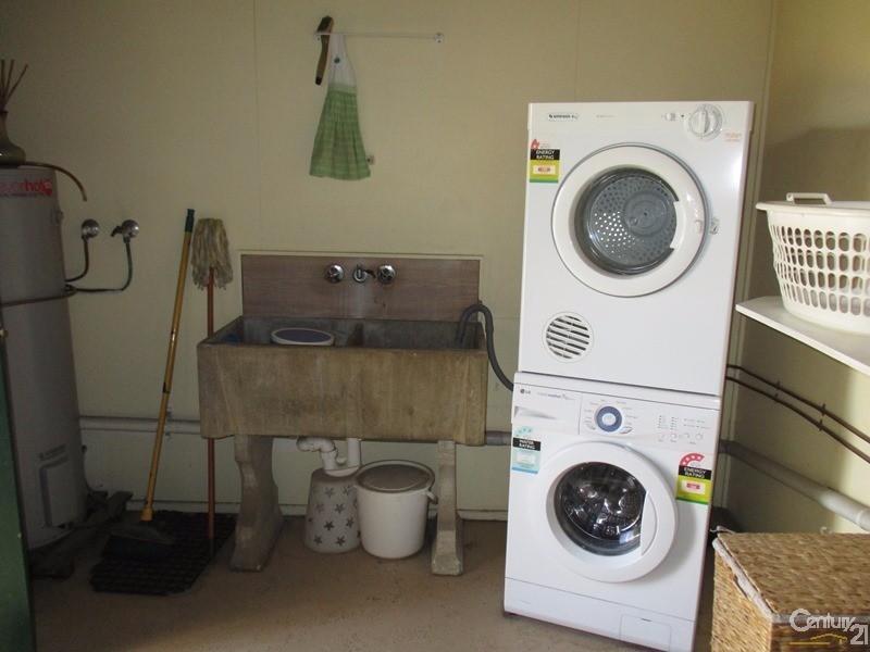 28 Eleventh Avenue, Scottville QLD 4804