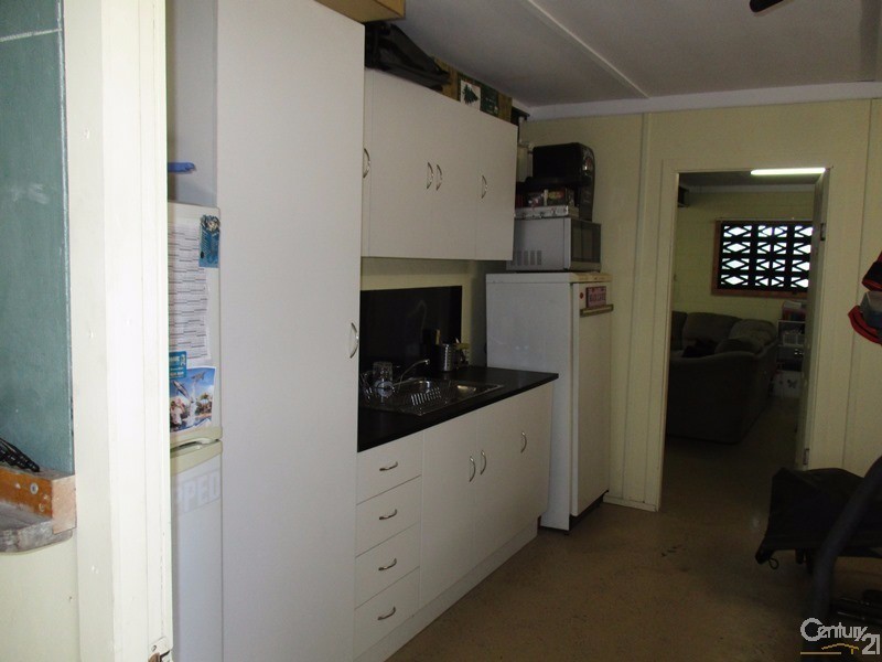 28 Eleventh Avenue, Scottville QLD 4804