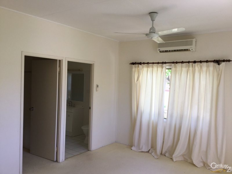 18 Avicennia Street, Bowen QLD 4805
