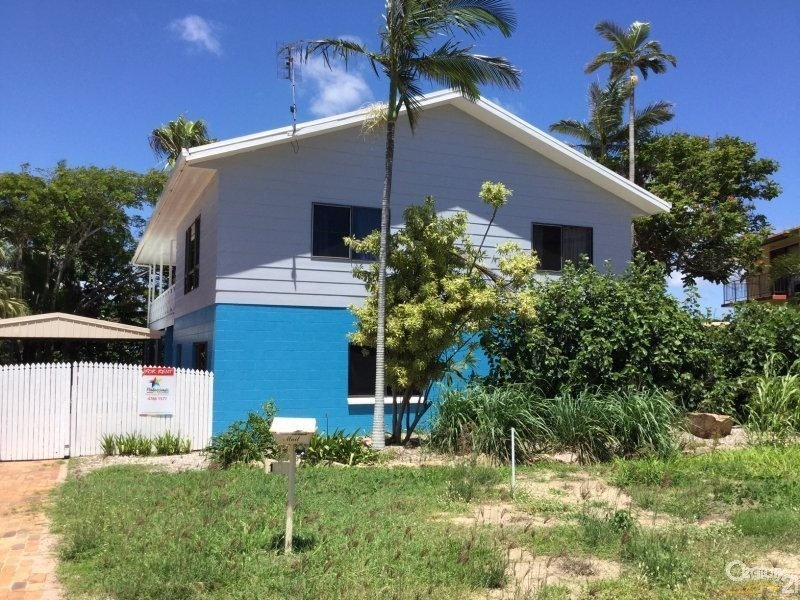 18 Avicennia Street, Bowen QLD 4805