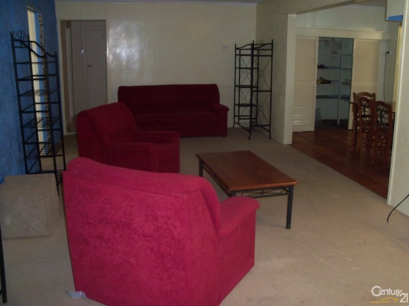 10 Dalrymple, Bowen QLD 4805