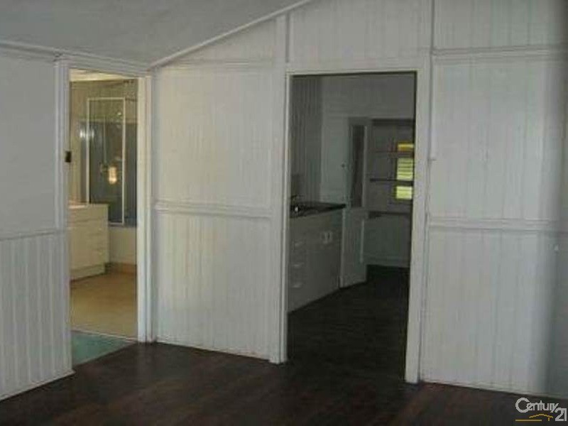 2/22 Stanley Street, Collinsville QLD 4804