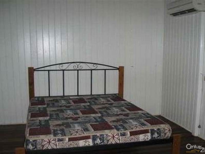 2/22 Stanley Street, Collinsville QLD 4804