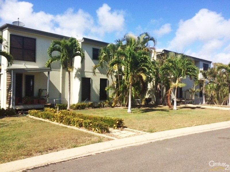 2/2 Lotus Lane, Bowen QLD 4805