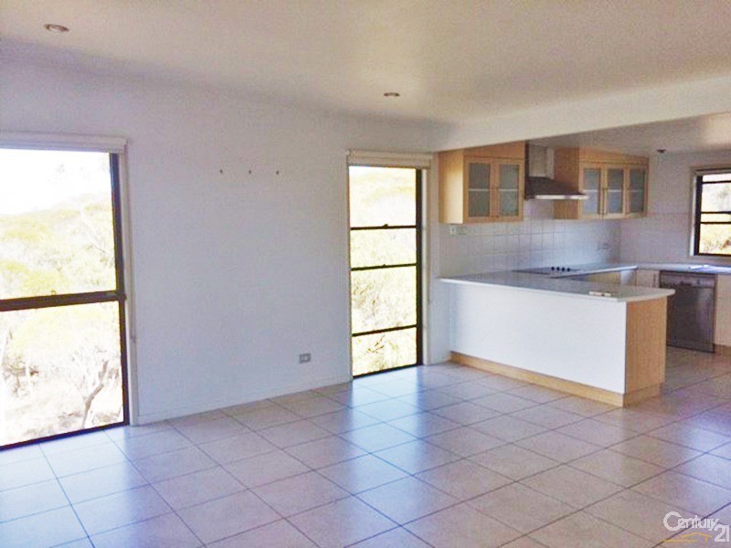 2/2 Lotus Lane, Bowen QLD 4805