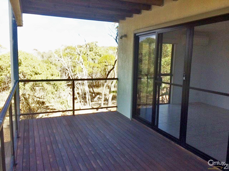 2/2 Lotus Lane, Bowen QLD 4805