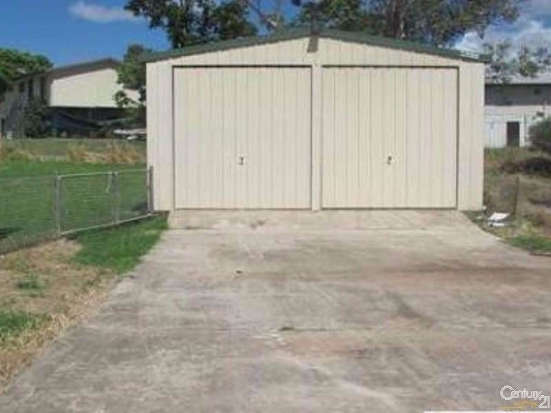 12 Shrubsole Street, Collinsville QLD 4804