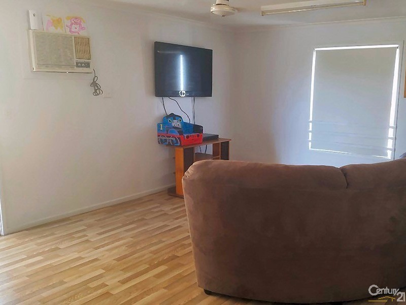 12 Shrubsole Street, Collinsville QLD 4804