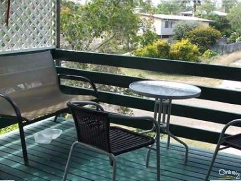 12 Shrubsole Street, Collinsville QLD 4804