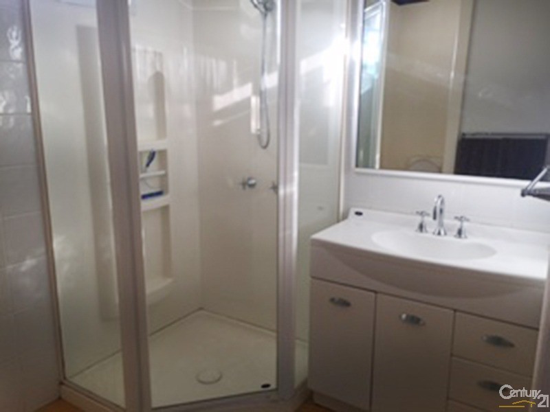 1/23 Bluewater Parade, Bowen QLD 4805