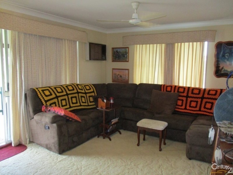 52 Eleventh Avenue, Scottville QLD 4804