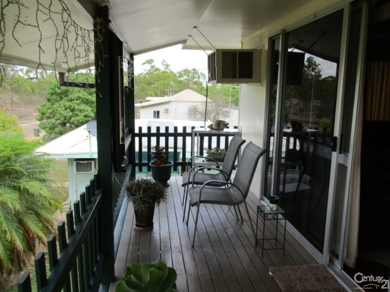 52 Eleventh Avenue, Scottville QLD 4804