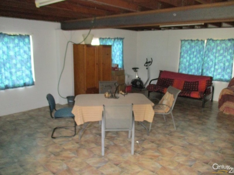 52 Eleventh Avenue, Scottville QLD 4804