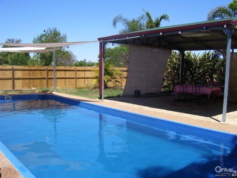 22 Fifth Avenue, Scottville QLD 4804