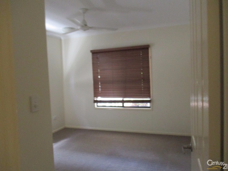 2/24 Miller Street, Collinsville QLD 4804