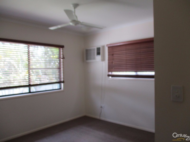 2/24 Miller Street, Collinsville QLD 4804