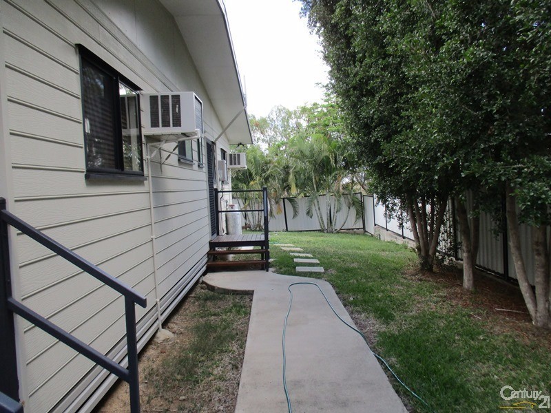 2/24 Miller Street, Collinsville QLD 4804