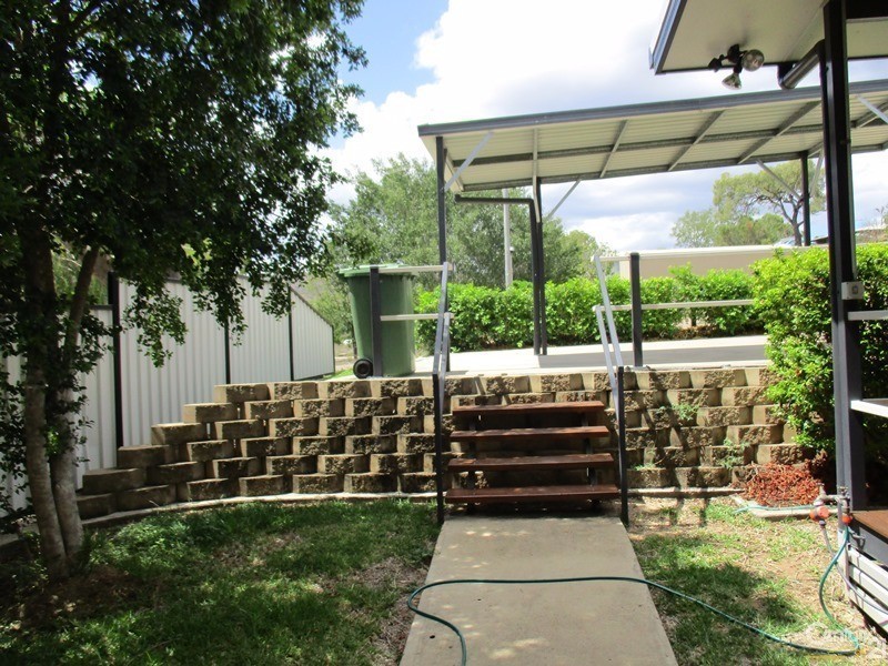 2/24 Miller Street, Collinsville QLD 4804