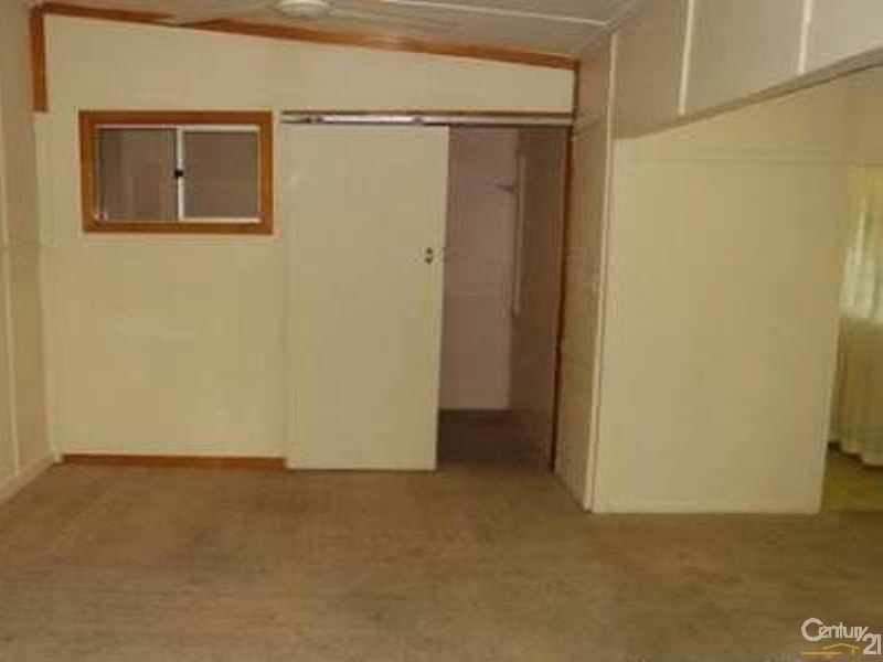 20 Belmore Street, Collinsville QLD 4804