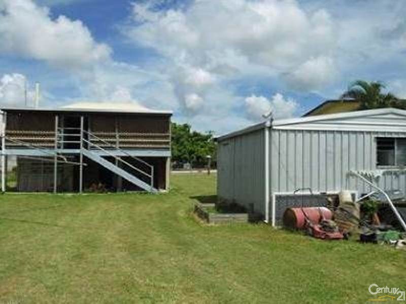 20 Belmore Street, Collinsville QLD 4804