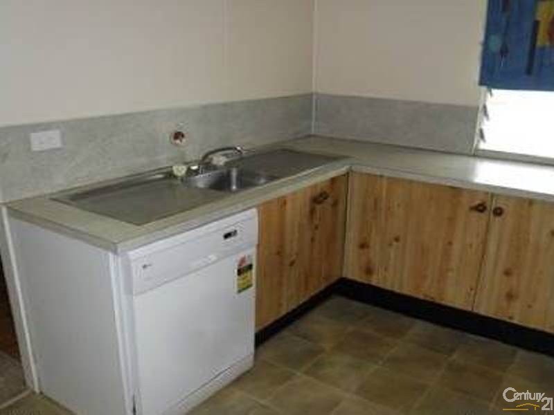 20 Belmore Street, Collinsville QLD 4804