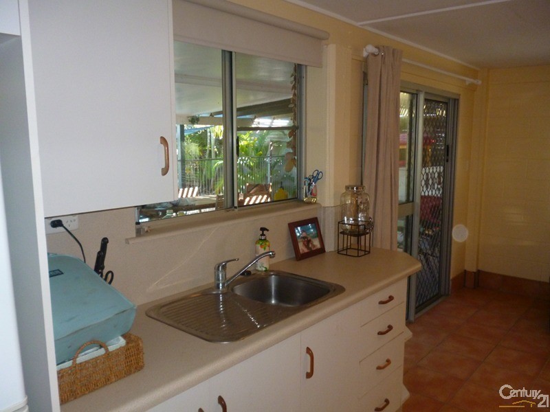20 Casuarina Street, Bowen QLD 4805