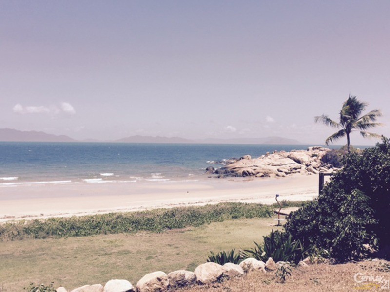 20 Casuarina Street, Bowen QLD 4805