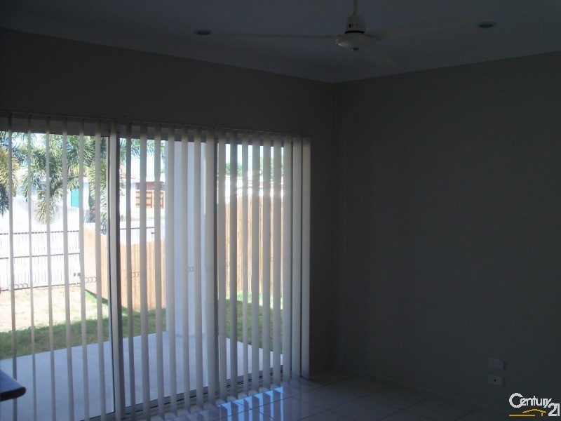 10 Pacific Drive, Bowen QLD 4805