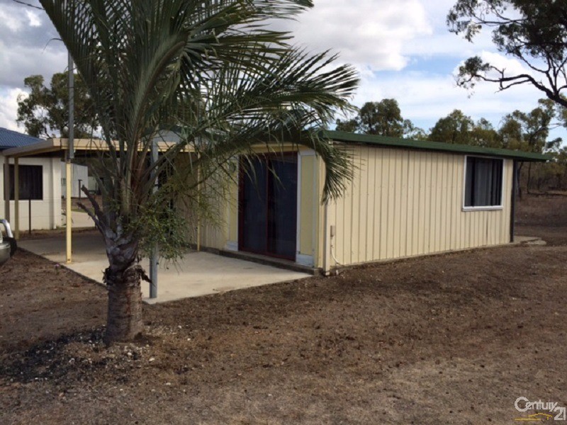 25 Pitcain Avenue, Bowen QLD 4805
