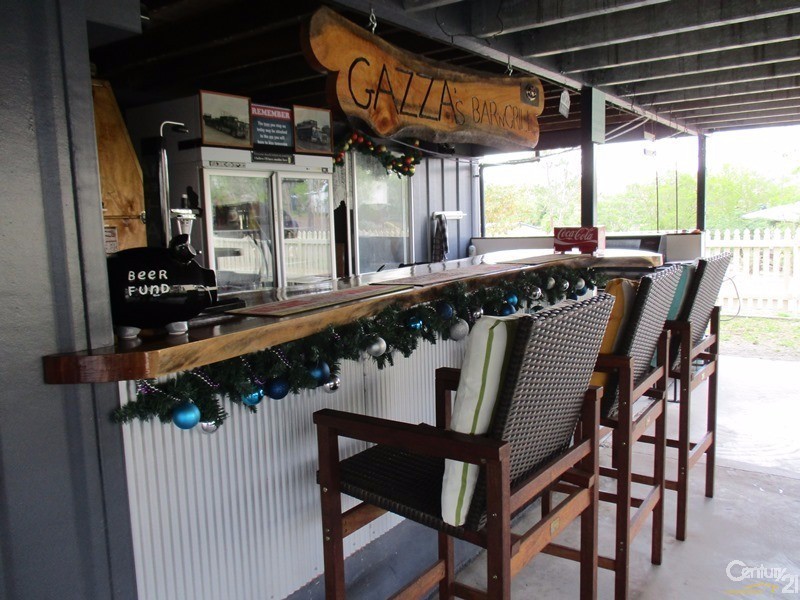 11 Miller Street, Collinsville QLD 4804