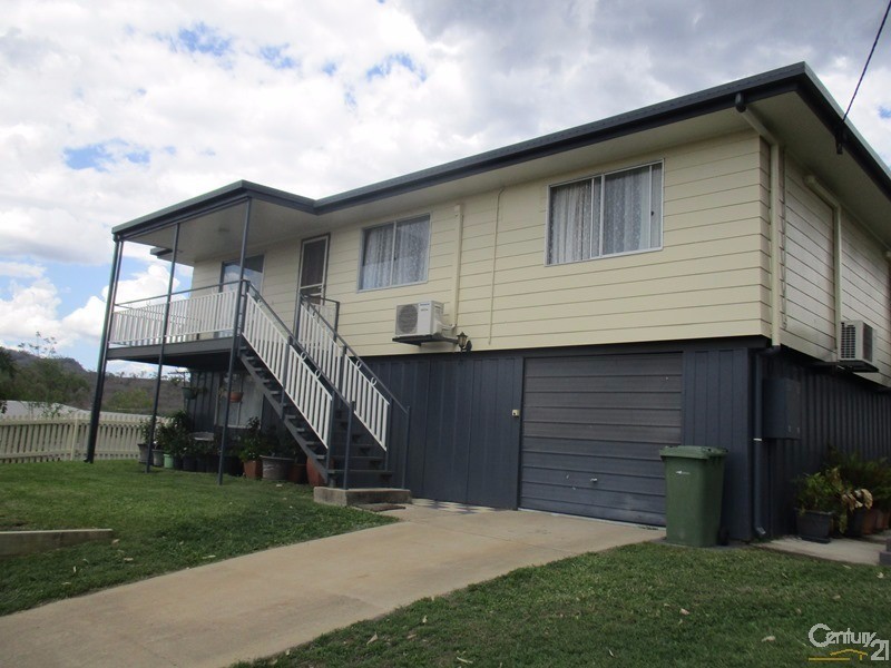 11 Miller Street, Collinsville QLD 4804