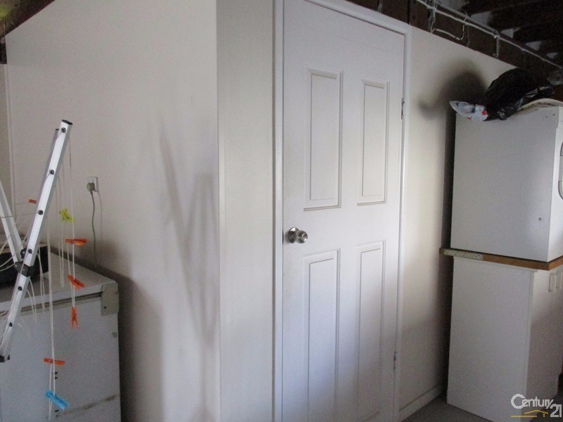 11 Miller Street, Collinsville QLD 4804