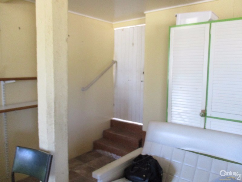 11 Leichhardt Street, Collinsville QLD 4804