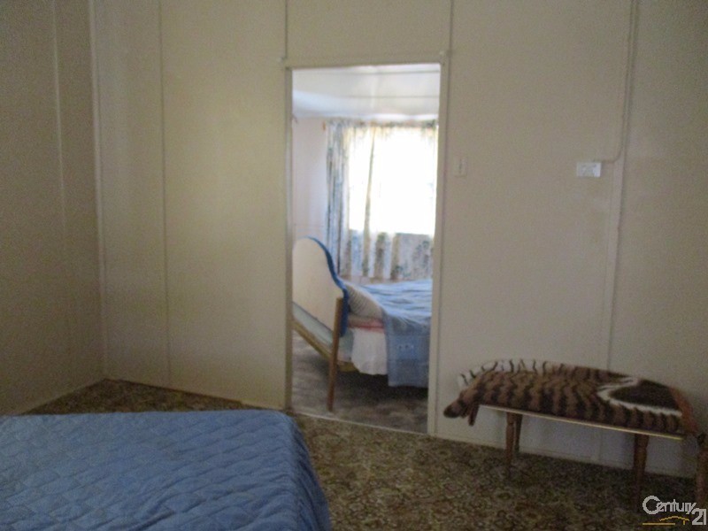 11 Leichhardt Street, Collinsville QLD 4804