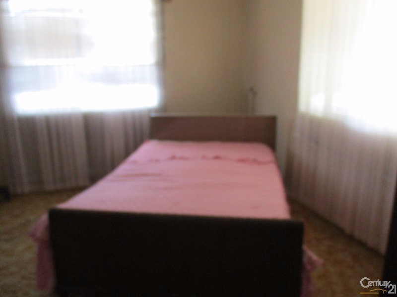 11 Leichhardt Street, Collinsville QLD 4804