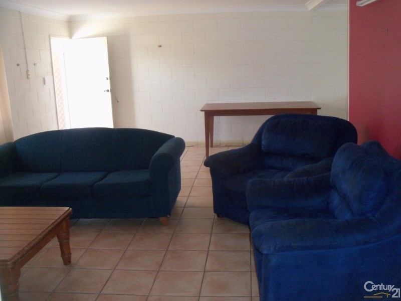 2 25 St Kilda Street, Bowen QLD 4805