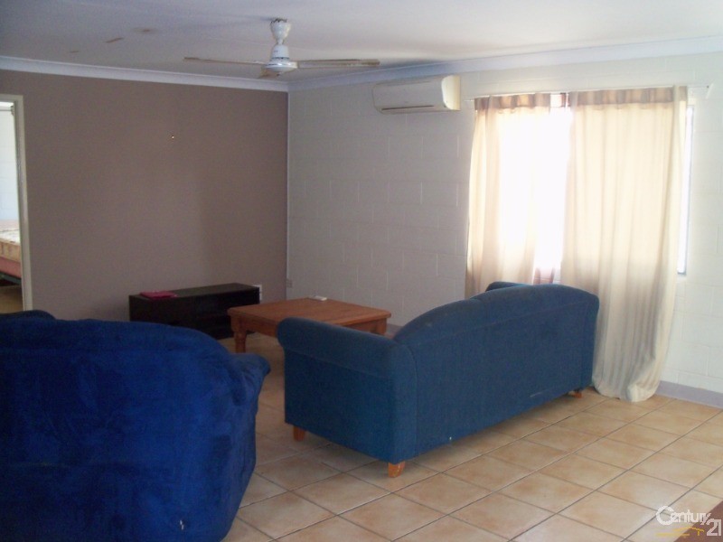 2 25 St Kilda Street, Bowen QLD 4805