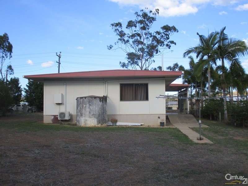 33 Belmore Street, Collinsville QLD 4804