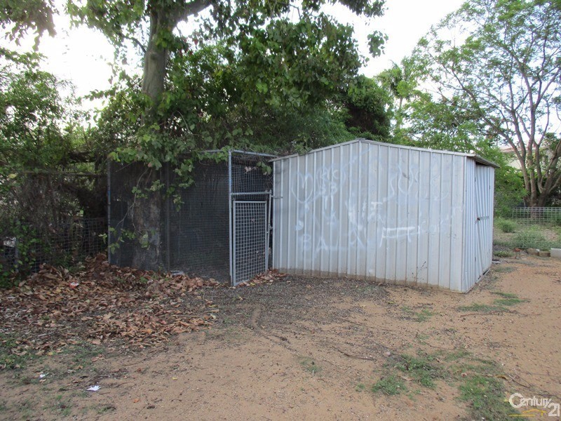 33 Belmore Street, Collinsville QLD 4804