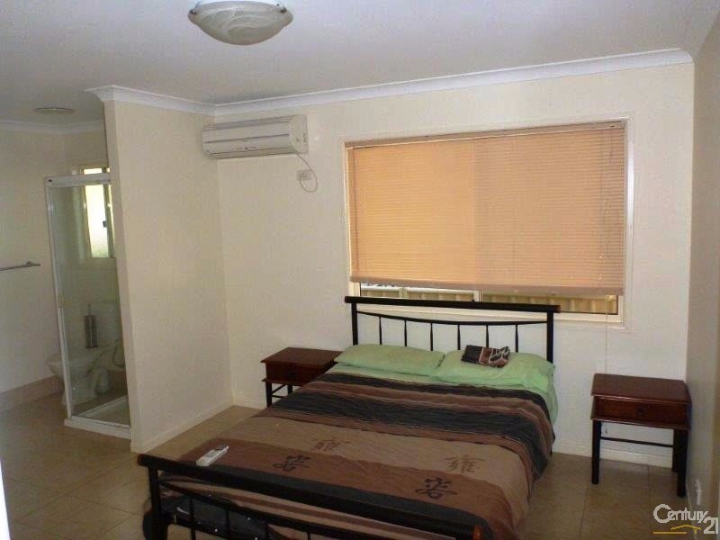 26 Bradfield Street, Collinsville QLD 4804