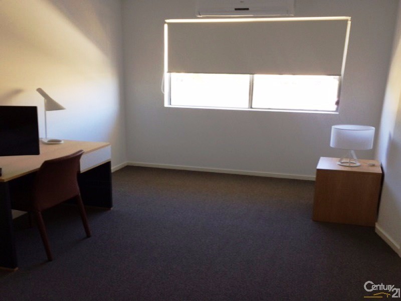 6 Brisbane Street, Bowen QLD 4805