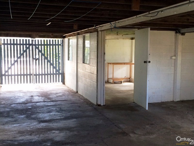 15 Russell Street, Bowen QLD 4805