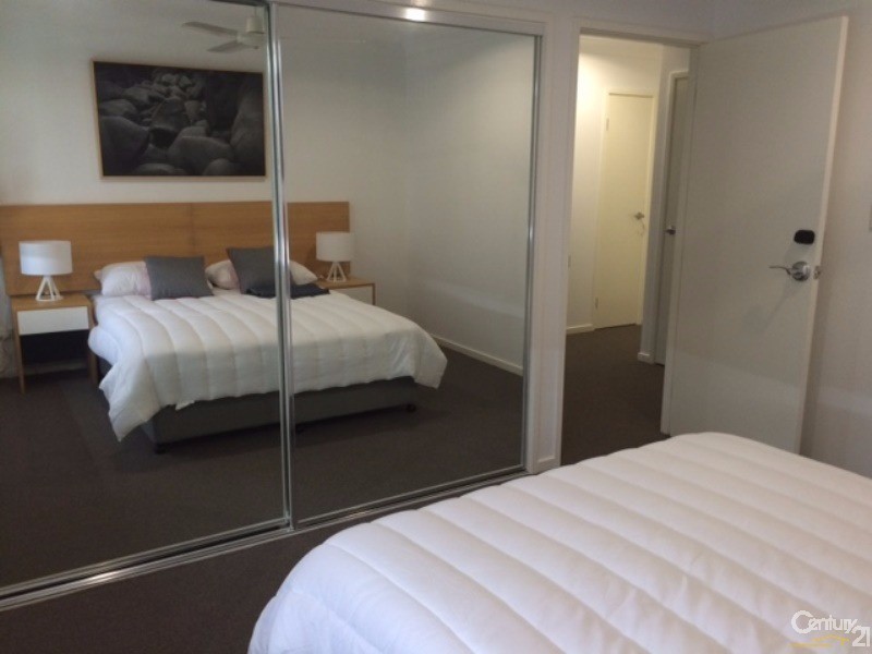 3/6 Brisbane Street, Bowen QLD 4805