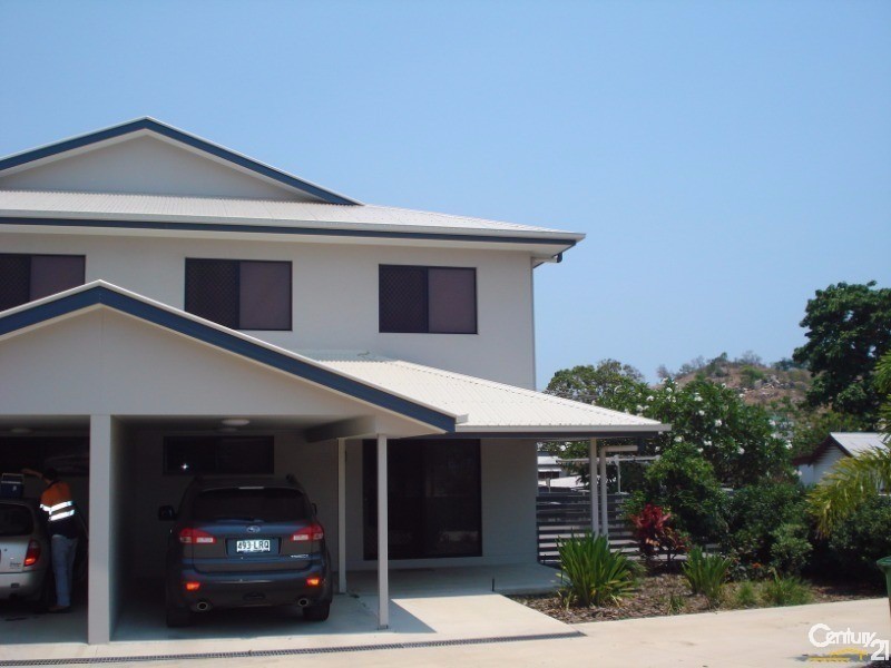 11B Johnston Street, Bowen QLD 4805