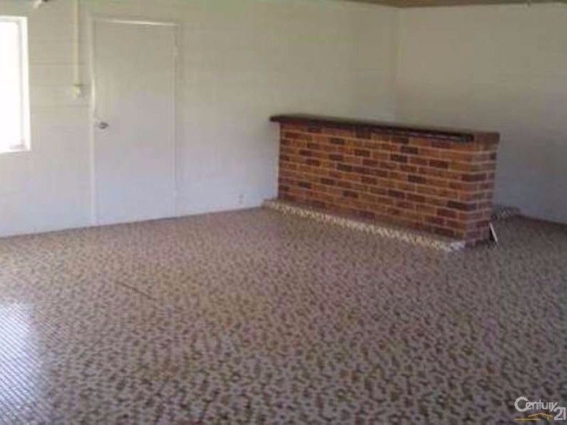 10 Fairway Street, Collinsville QLD 4804