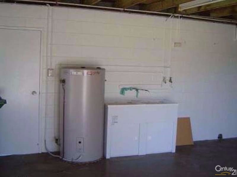 10 Fairway Street, Collinsville QLD 4804