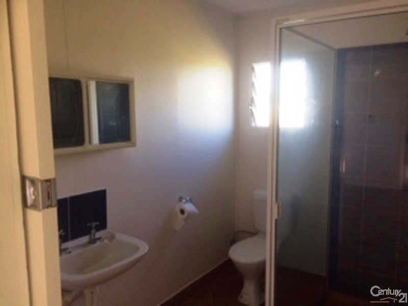 2 Jilletts Road, Bowen QLD 4805