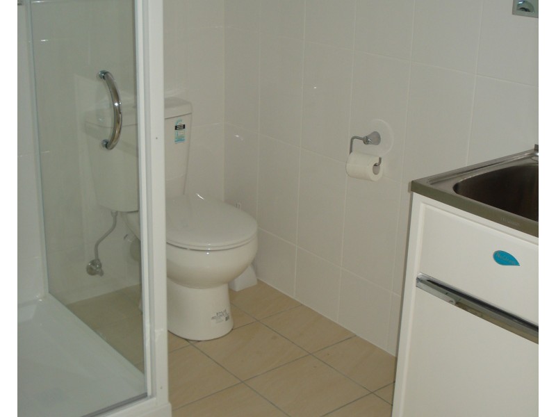 24 Herbert Street, Bowen QLD 4805