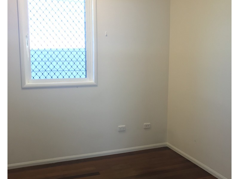 24 Herbert Street, Bowen QLD 4805