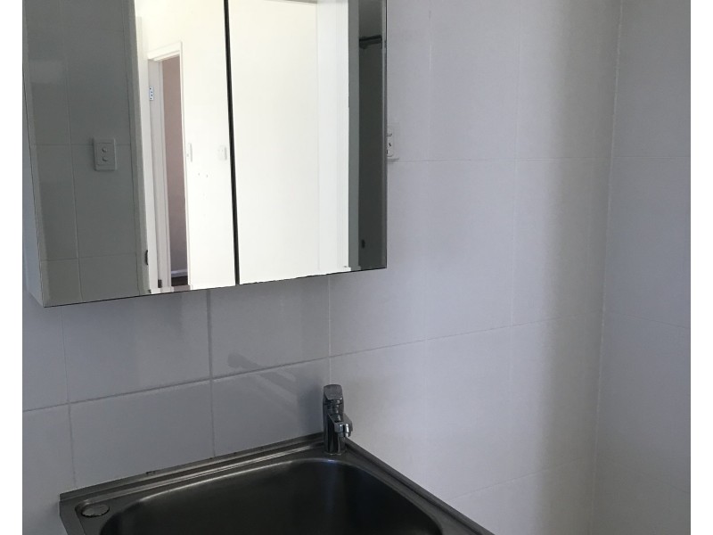 24 Herbert Street, Bowen QLD 4805